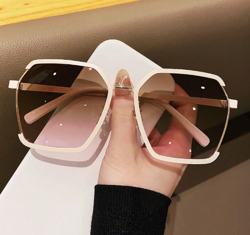 Nice Shape Polygonal Sunglasses Women Luxury Designer Metal Irregular Glasses Super Quality Ladies Sunglasses UV400